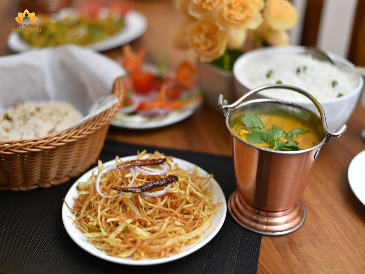 Hotel Golden Potala, Darjeeling Dardzsiling Kültér fotó
